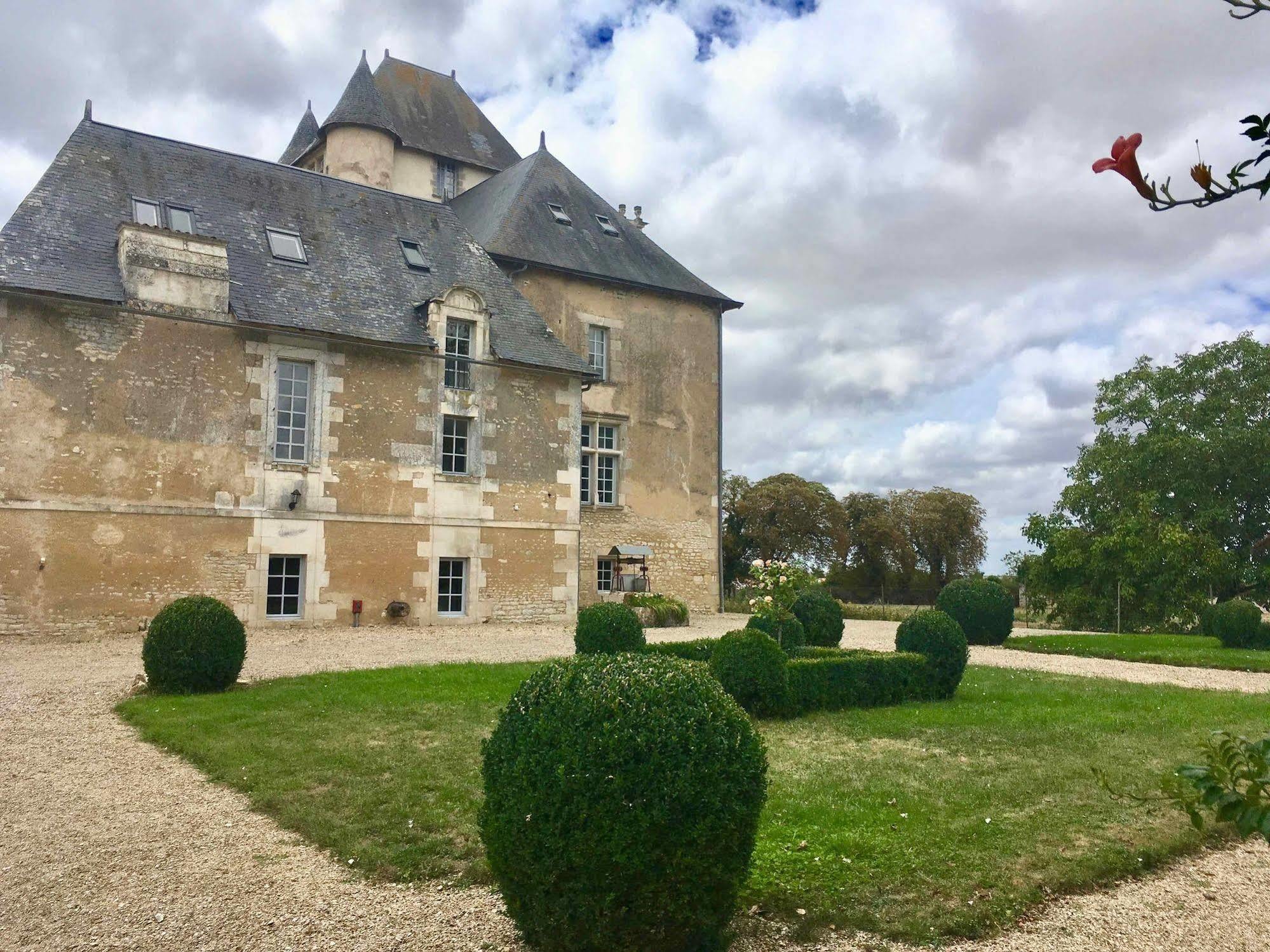 Chateau D'Avanton Bagian luar foto
